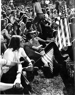 Gem of the Mountains 1973 | Courtesy Students relax at The Blue Mountain Festival in 1972, Blue Mountain was a 24-hour rock festival in the early 1970s.