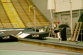 Nate Mattson | Argonaut Pole Vaulter Mareyna Carlyn practices Thursday in the Kibbie Dome. Carlyn will compete in Friday's meet against the University of Washington.