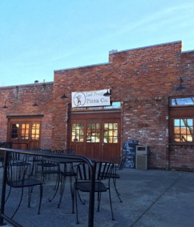 Jackson Flynn | Argonaut Last Frontier Pizza Co is a New York City and New Haven style pizza shop new to Moscow.