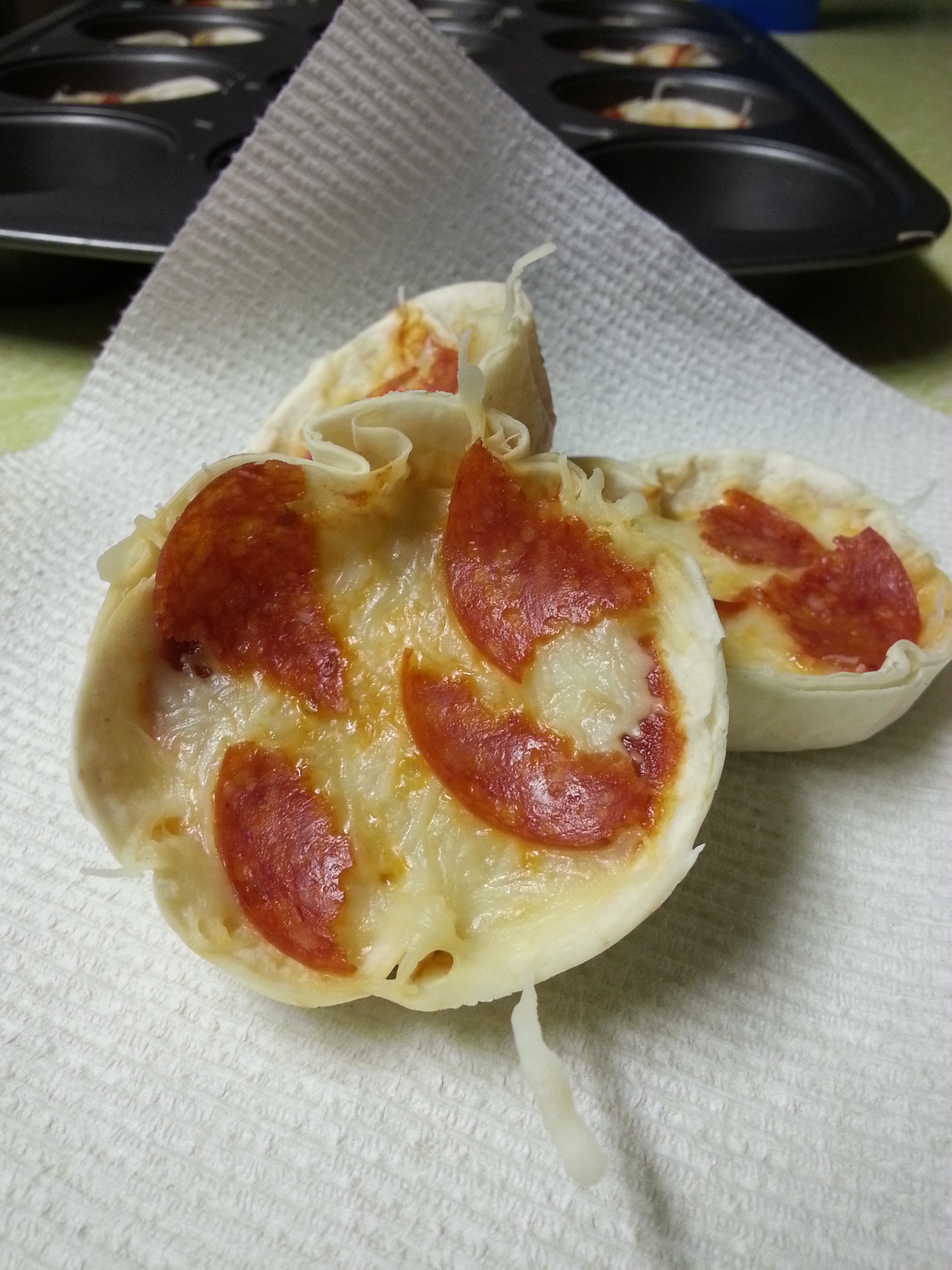 Jordan Hollingshead | Crumbs