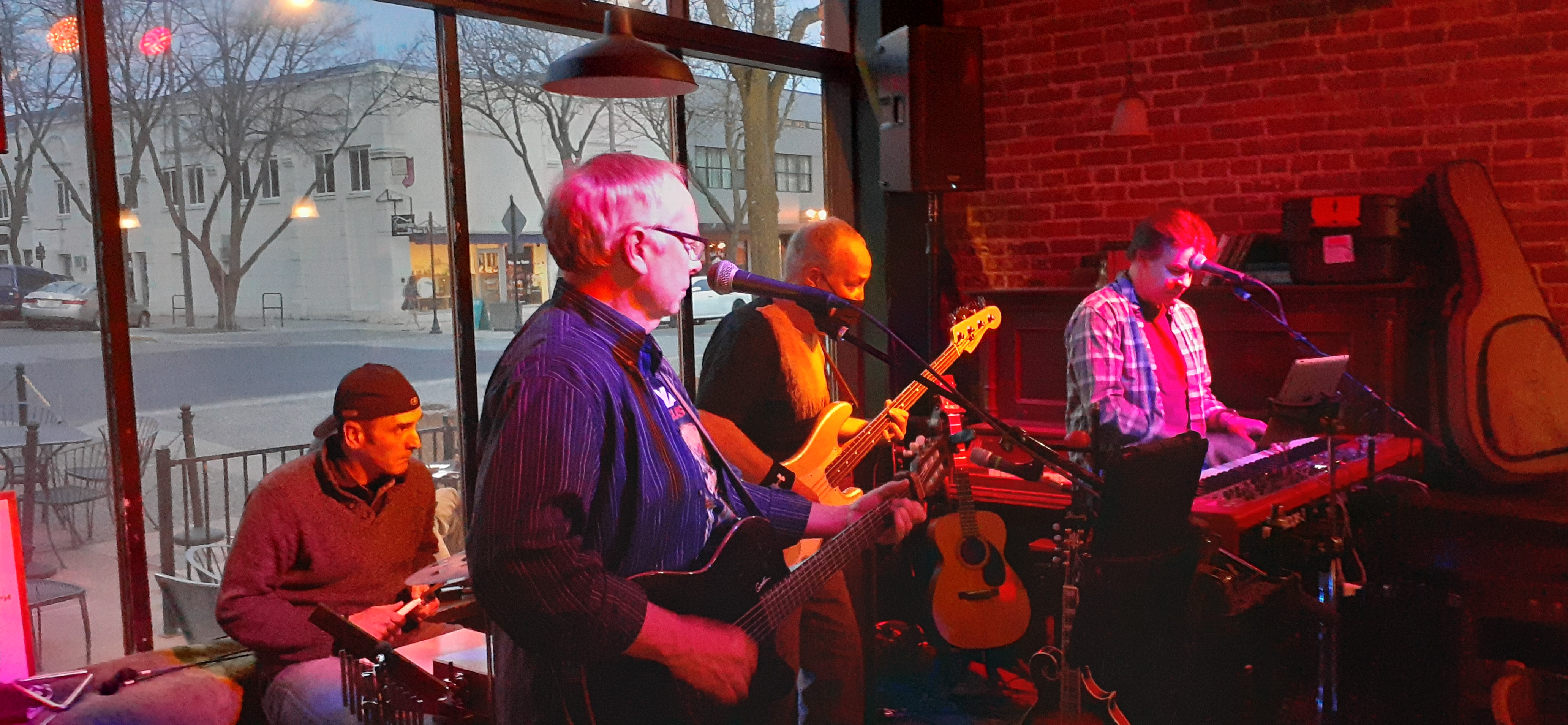 The Jon & Rand Band playing vintage favorites on a Friday night | Kim Stager | Argonaut