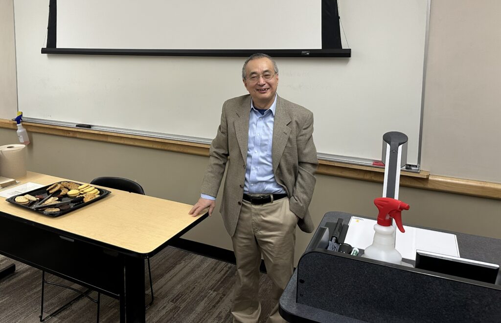 Roots of ancient Chinese cosmology discussed by UI professor at Asian Studies brown bag talk 